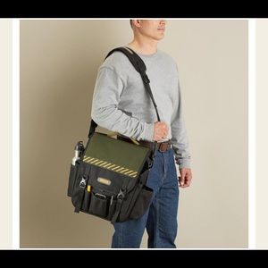 Duluth trading cab commander 2.0 bag